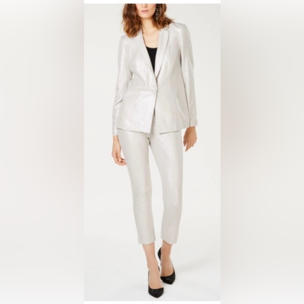 Inc International Concepts Foil Crepe Blazer and Cropped Pant Suit - size L/12